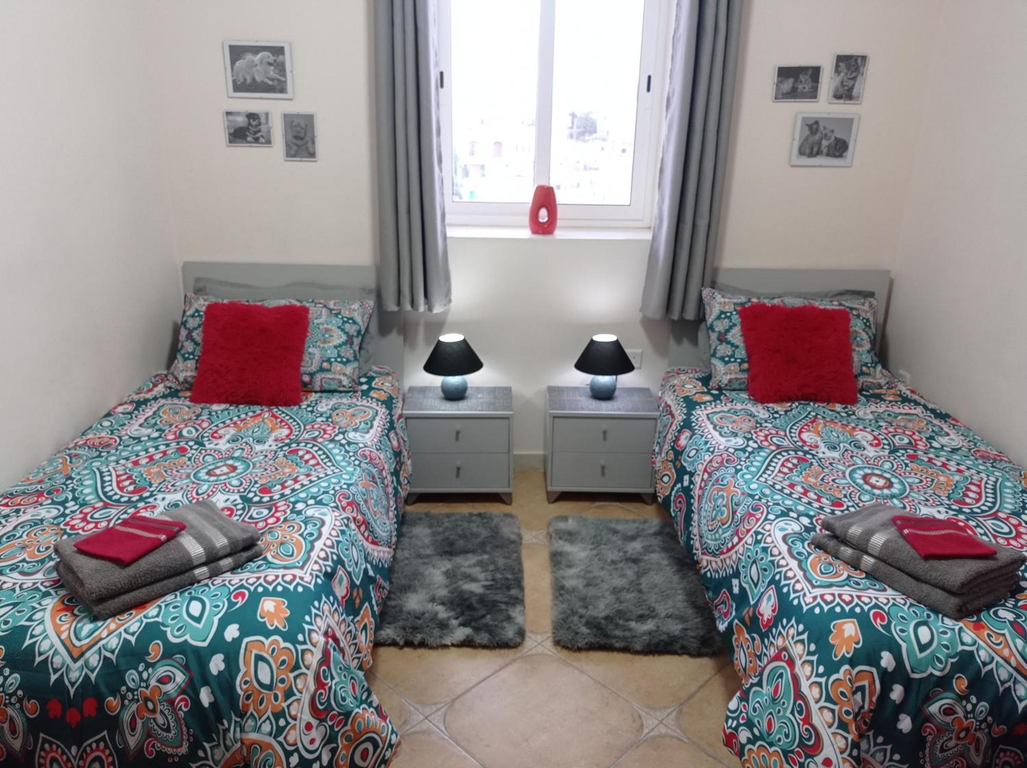 Joseph 2 Stylish Flat With Open Views, Just 4Km From The Airport Or Beach Siggiewi Eksteriør billede