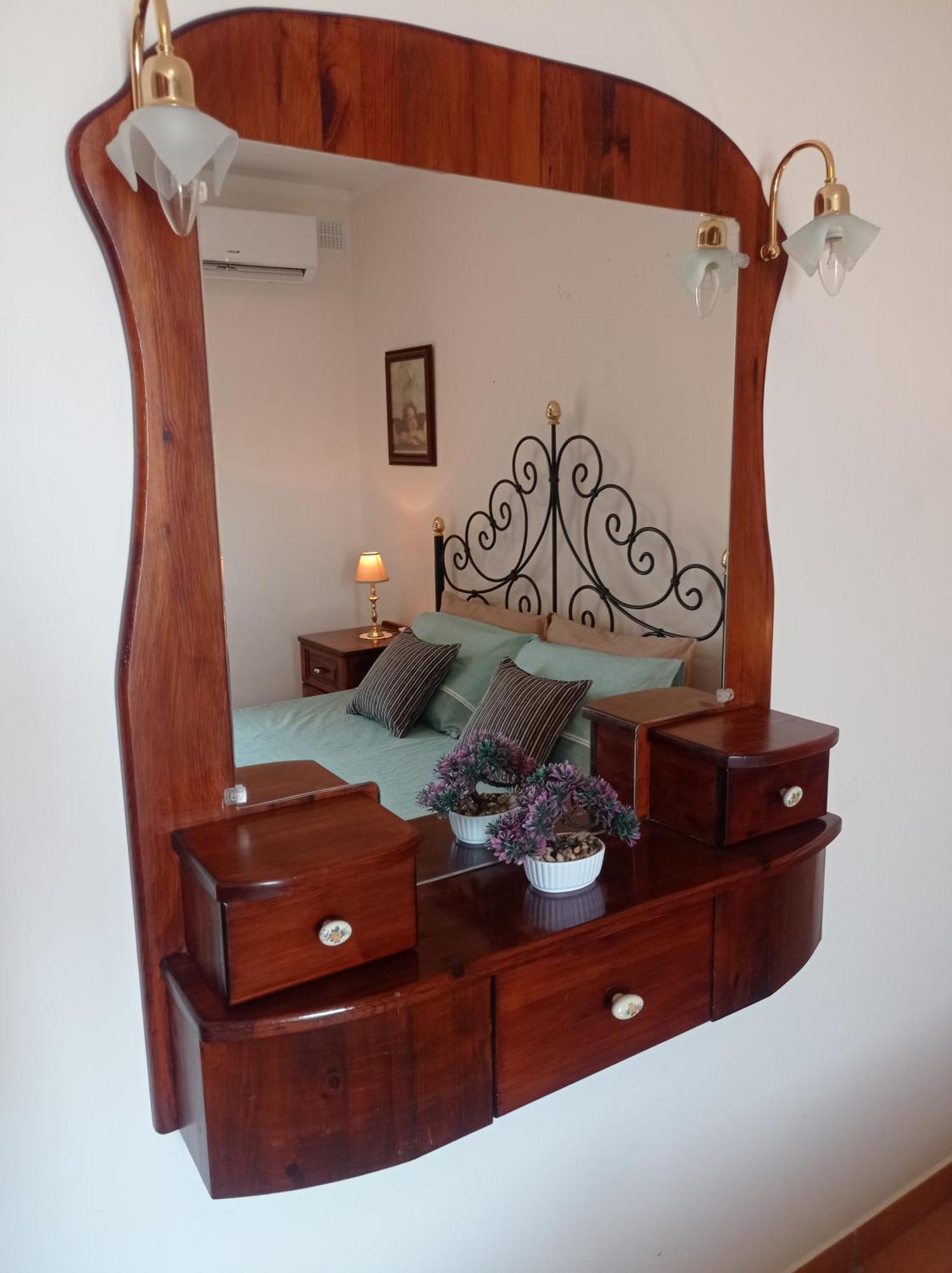 Joseph 2 Stylish Flat With Open Views, Just 4Km From The Airport Or Beach Siggiewi Eksteriør billede
